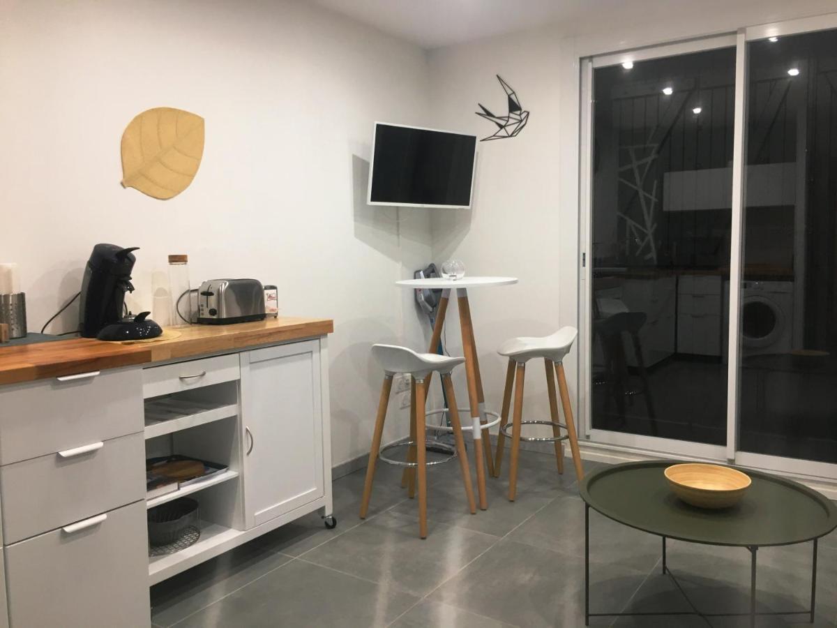 Studio Cosy Proche Mer Saint-Cyr-sur-Mer Exterior foto